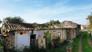 Land for sale in Tomar, Portugal — €79,000