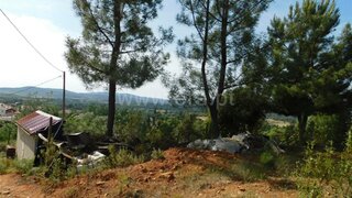 Land for sale in Fundão, Portugal — €39,000