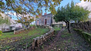 Land for sale in Pinhel, Portugal — €33,500
