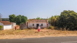 Land for sale in Rio Maior, Portugal — €34,500