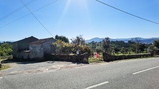 Land for sale in Oliveira do Hospital, Portugal — €82,500