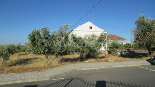 Land for sale in Fundão, Portugal — €26,100