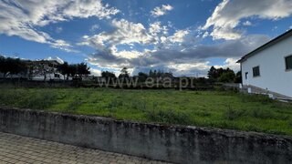 Land for sale in Gouveia, Portugal — €37,500
