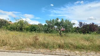 Land for sale in Torres Novas, Portugal — €48,000