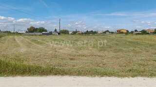 Land for sale in Benavente, Portugal — €220,000