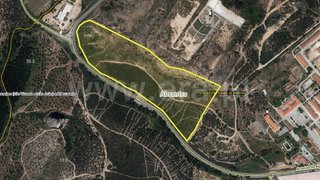 Land for sale in Abrantes, Portugal — €125,000