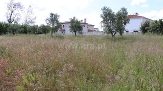 Land for sale in Ourém, Portugal — €63,000