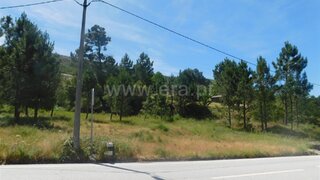 Land for sale in Seia, Portugal — €28,000