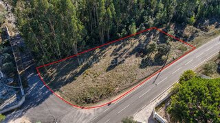 Land for sale in Ourém, Portugal — €135,000