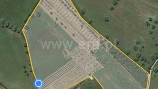 Land for sale in Seia, Portugal — €82,000