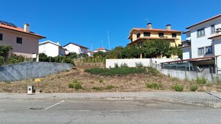 Land for sale in Seia, Portugal — €73,500