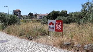 Land for sale in Ourém, Portugal — €1,500,000