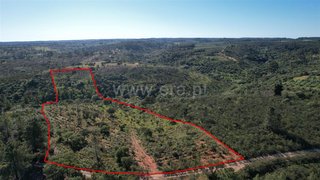 Land for sale in Castelo Branco, Portugal — €27,500