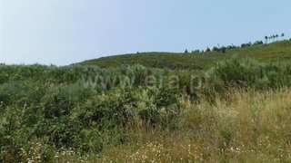 Land for sale in Covilhã, Portugal — €39,500