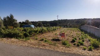 Terreno para venda em Ourém, Portugal — 47 500 €