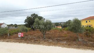 Land for sale in Cartaxo, Portugal — €57,000