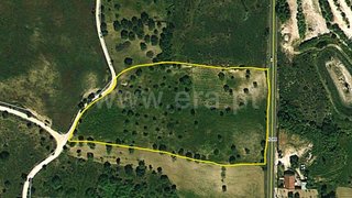 Land for sale in Torres Novas, Portugal — €67,000