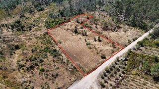 Land for sale in Ourém, Portugal — €4,990