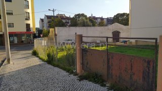 Land for sale in Ourém, Portugal — €175,000