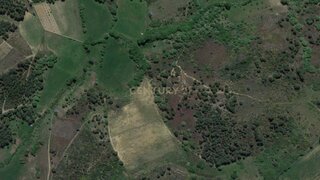 Land for sale in Chaves, Portugal — €150,000