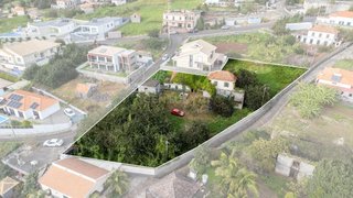 Land for sale in Calheta (Madeira), Portugal — €500,000