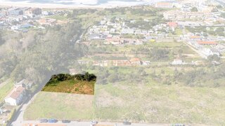 Land for sale in Vila Nova de Gaia, Portugal — €295,000