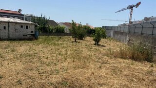 Land for sale in Almada, Portugal — €190,000
