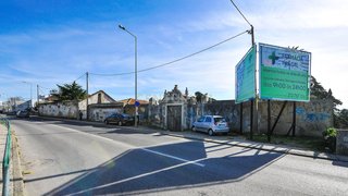 Land for sale in Almada, Portugal — €2,400,000