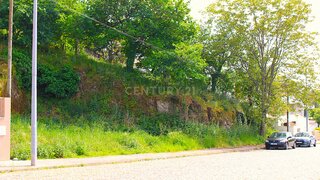 Land for sale in Penafiel, Portugal — €100,000