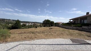 Land for sale in Seia, Portugal — €33,750