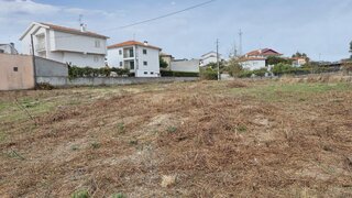 Land for sale in Chaves, Portugal — €122,500
