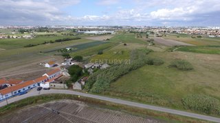 Land for sale in Montijo, Portugal — €950,000