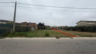 Terreno de 990 m² em Leiria