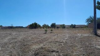 Land for sale in Porto de Mós, Portugal — €115,000