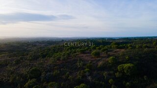 Land for sale in Santiago do Cacém, Portugal — €600,000