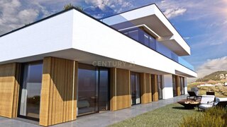 Land for sale in Torres Vedras, Portugal — €119,500
