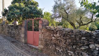 Land for sale in Vila Velha de Ródão, Portugal — €26,200