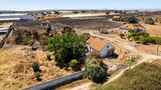 Land for sale in Montijo, Portugal — €280,000
