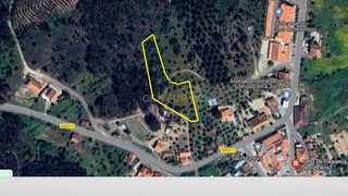 Land for sale in Tomar, Portugal — €12,500