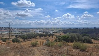 Land for sale in Azambuja, Portugal — €900,000