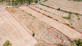 Land for sale in Loures, Portugal — €238,800
