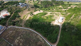 Land for sale in Loures, Portugal — €92,600
