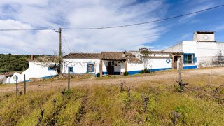 Land for sale in Reguengos de Monsaraz, Portugal — €800,000