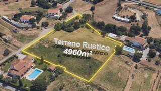 Land for sale in Loures, Portugal — €175,000