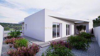 Land for sale in Alcobaça, Portugal — €49,500