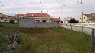 Terreno em Castelo Branco · 725 m² · 42 000 €