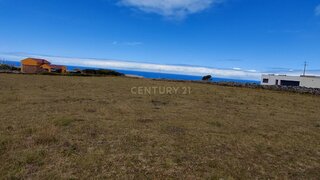 Land for sale in Vila do Porto, Portugal — €92,500