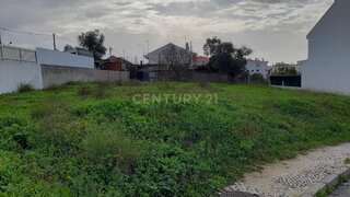 Land for sale in Almada, Portugal — €150,000