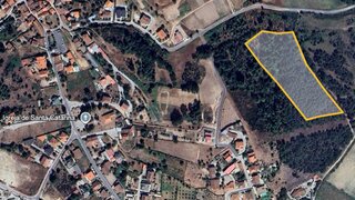 Land for sale in Chaves, Portugal — €45,000