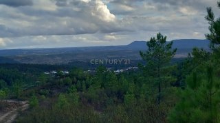 Land for sale in Vila Velha de Ródão, Portugal — €27,500